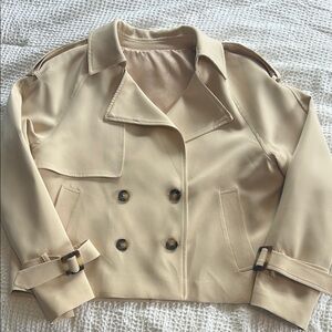 Women's Beige Double-Breasted Cropped Jacket